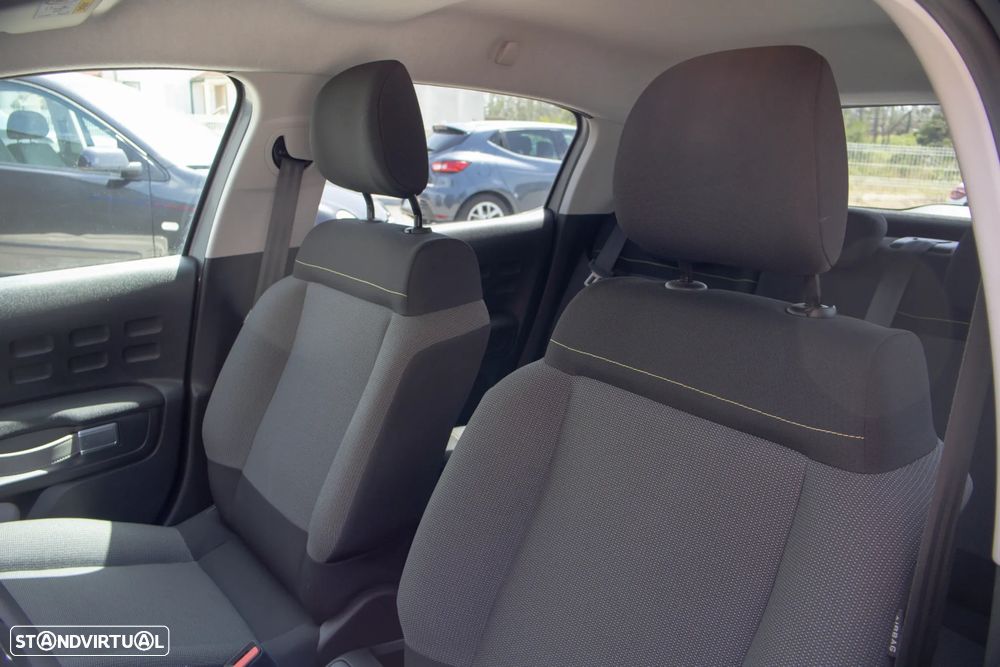 Citroën C3 1.2 PureTech C-Series - 11