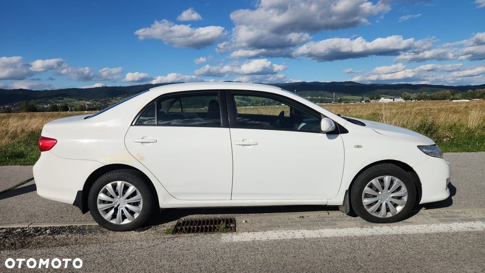 Toyota Corolla 2.0 D-4D Luna - 6