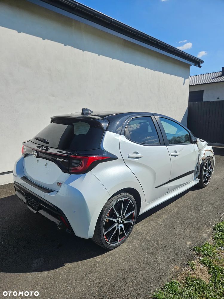 Toyota Yaris Hybrid 1.5 GR Sport - 5