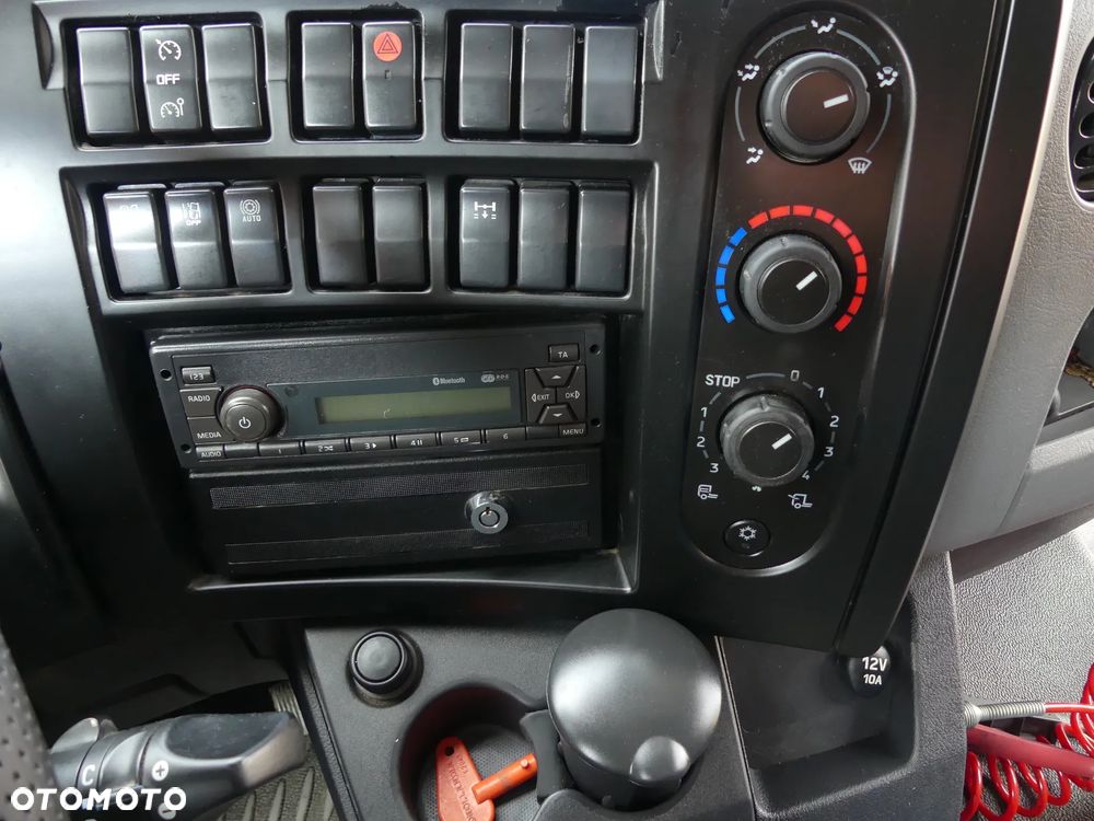 Renault D12 210  / EURO 6 / KONTENER + WINDA / ROLETA / - 36