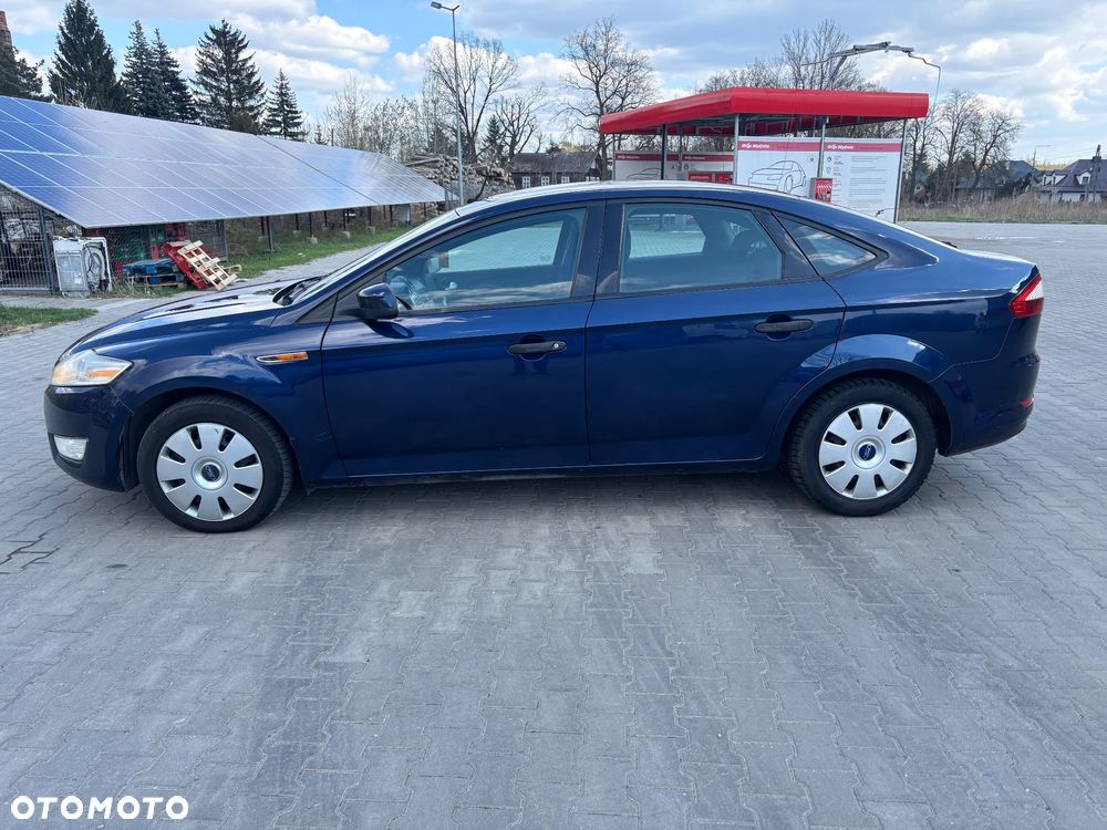 Ford Mondeo 2.0 TDCi Ambiente - 24