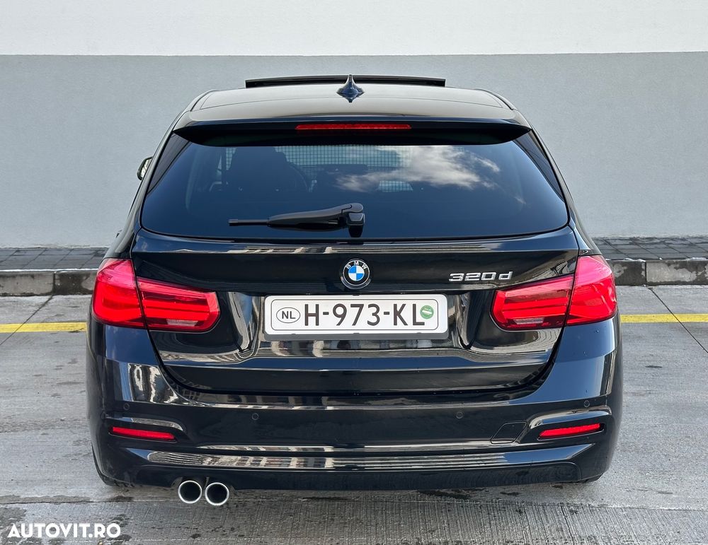 BMW Seria 3 320d Aut. Luxury Line - 24