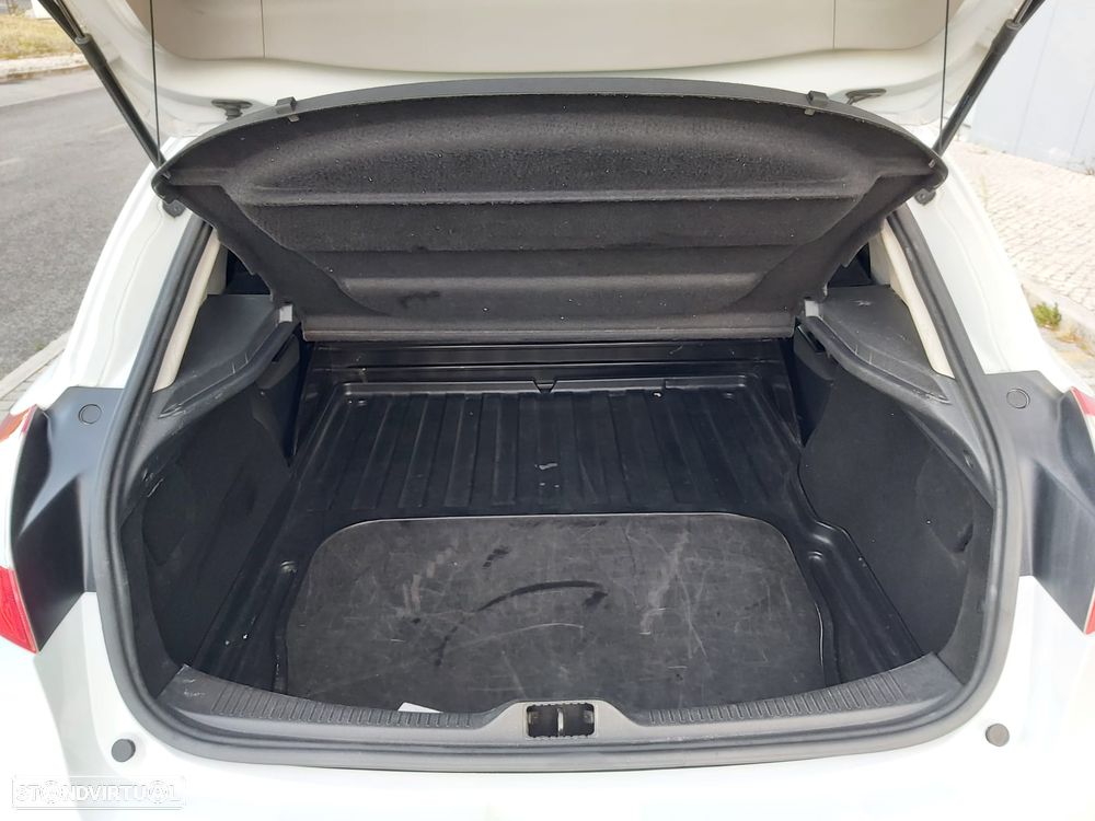 Renault Mégane 1.5 dCi Dynamique - 9