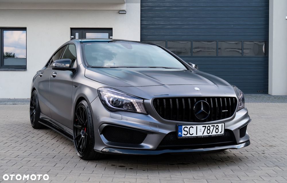 Mercedes-Benz CLA AMG 45 4-Matic - 9