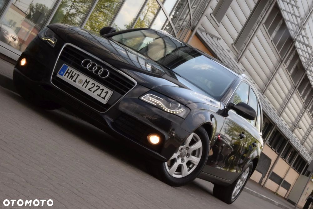 Audi A4 Avant - 6