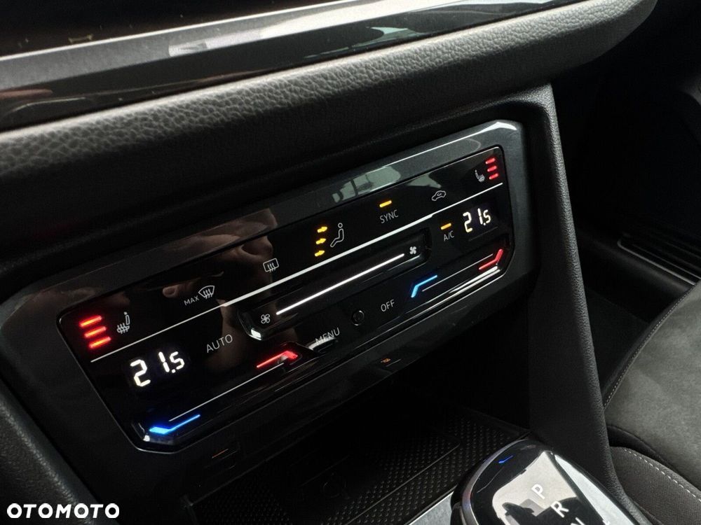 Volkswagen Tiguan 1.5 TSI EVO Elegance DSG - 24
