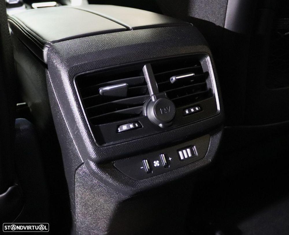 Peugeot 5008 1.5 BlueHDi GT Line EAT8 - 44