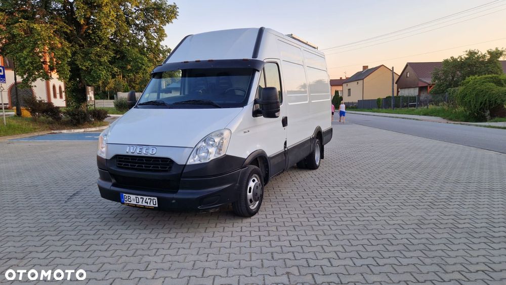 Iveco DAILY 35C13 Klima Elektryka Tempomat Na Bliźniaku Furgon 3os. Hak Serwis - 28