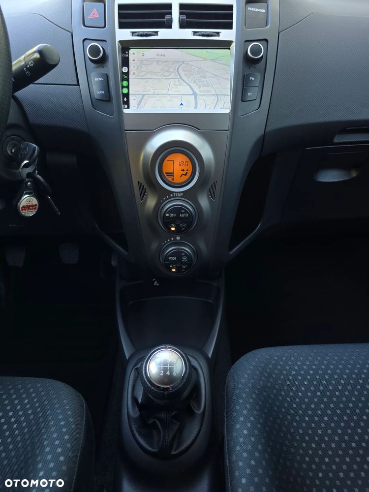 Toyota Yaris - 29