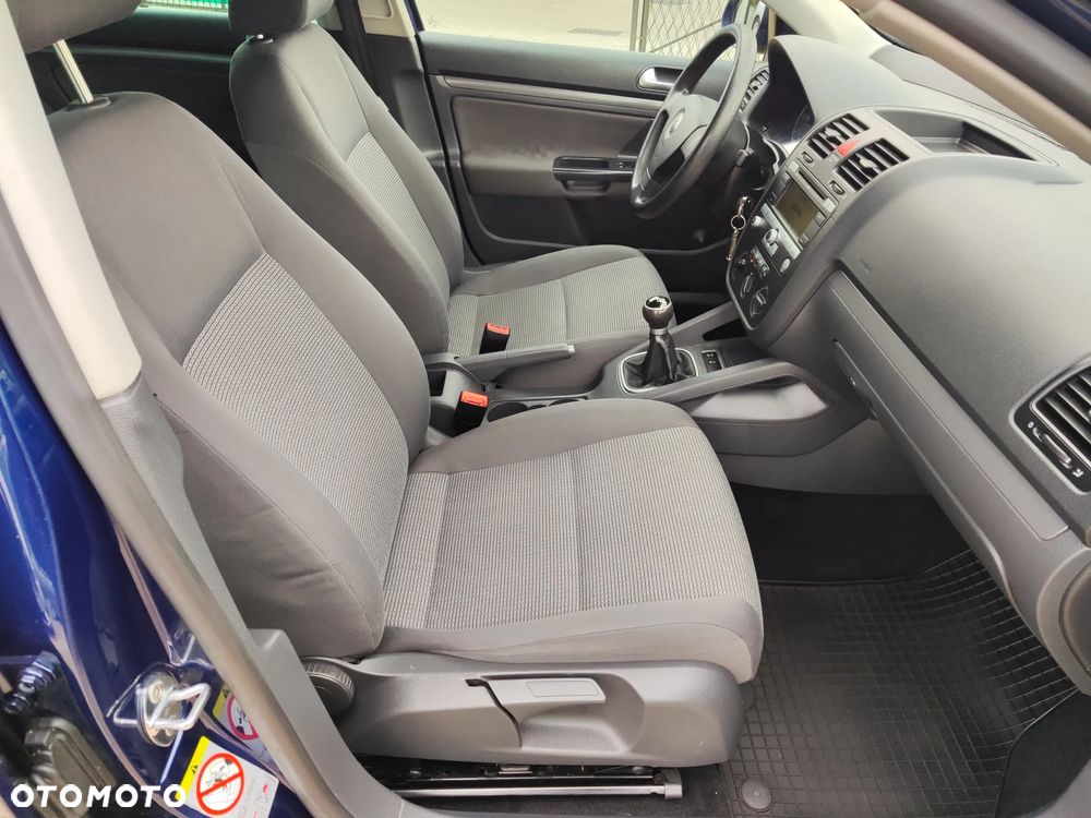 Volkswagen Golf V 1.9 TDI Comfortline - 9
