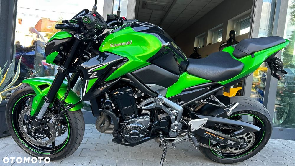 Kawasaki Z 900 - 5