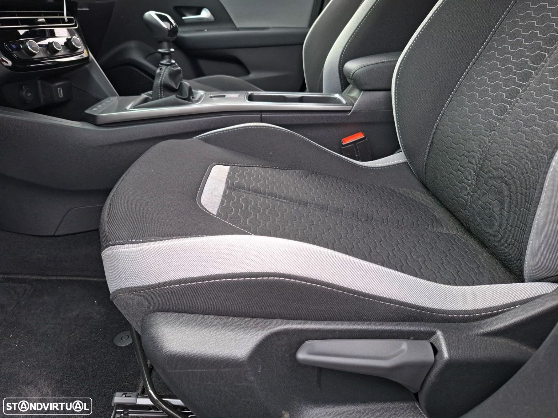 Opel Mokka 1.2 T Edition - 26