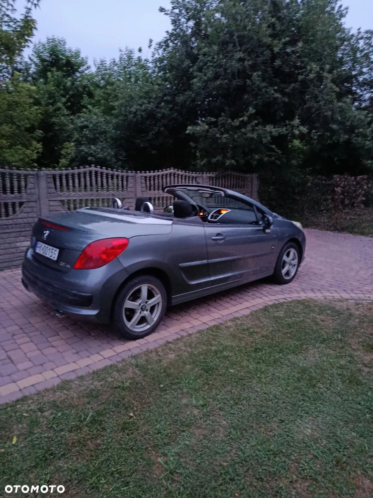 Peugeot 207 CC 1.6 Sport - 8