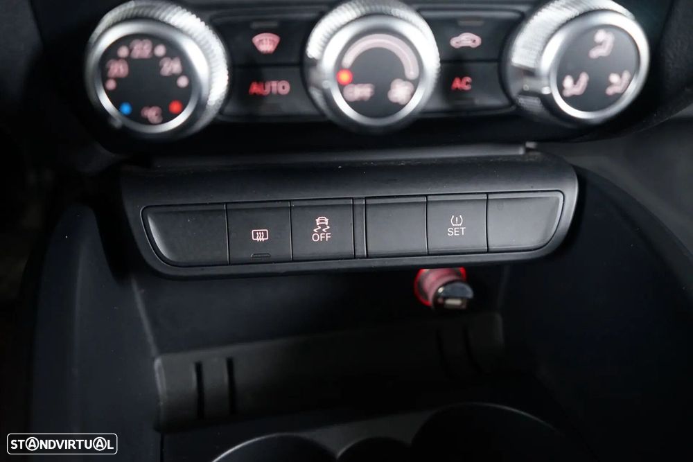 Audi A1 1.6 TDI Ambition - 28