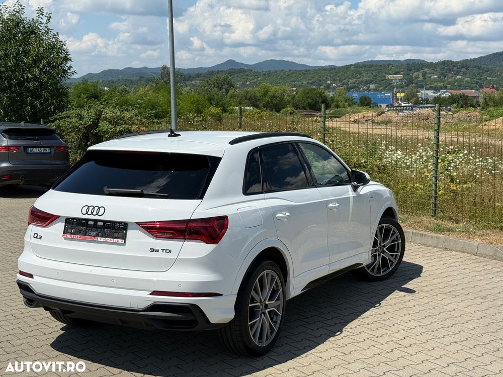 Audi Q3 2.0 35 TDI S tronic S Line - 4