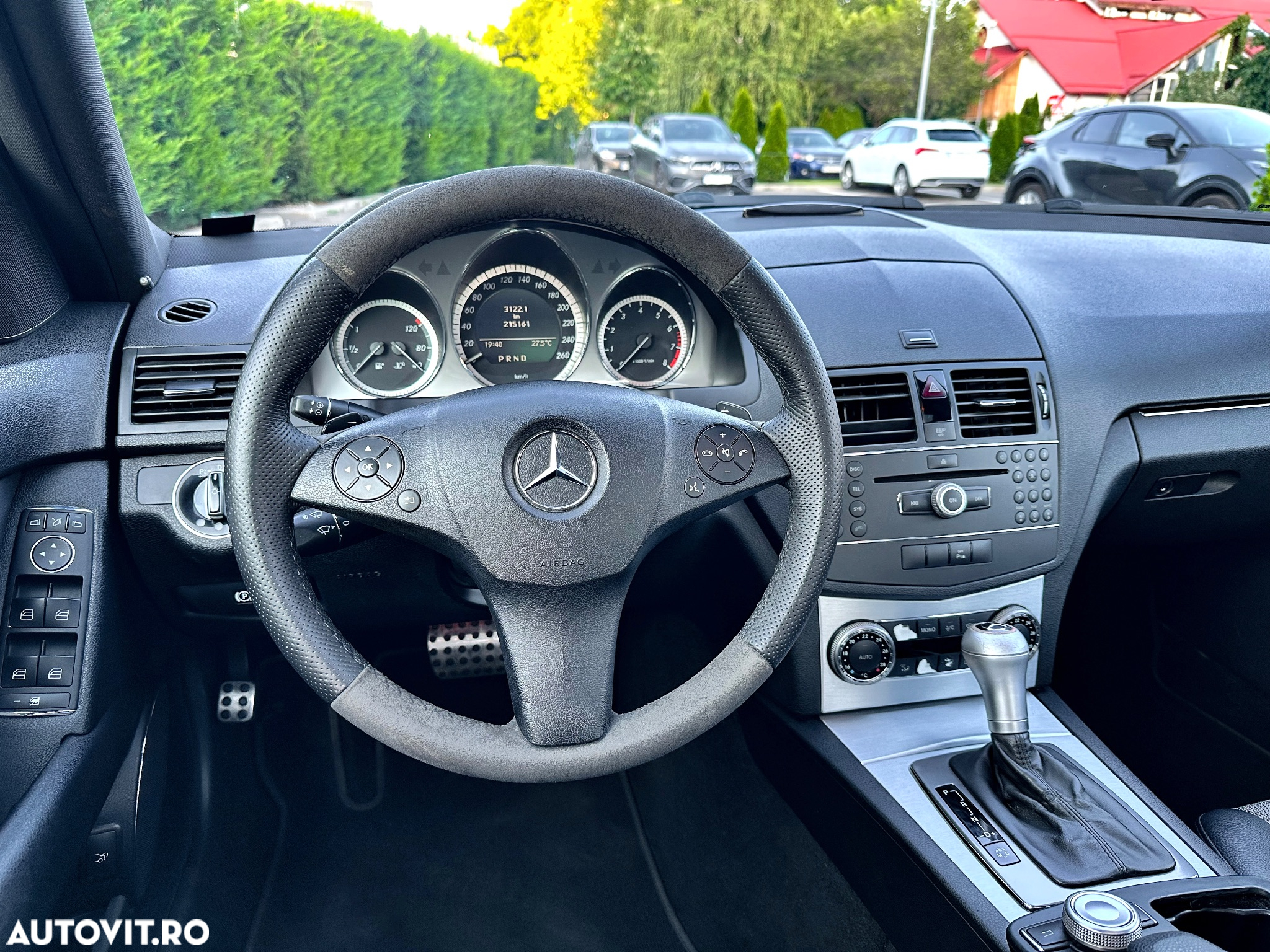 Mercedes-Benz C - 9