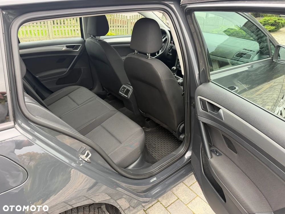 Volkswagen Golf 1.0 TSI Highline - 19