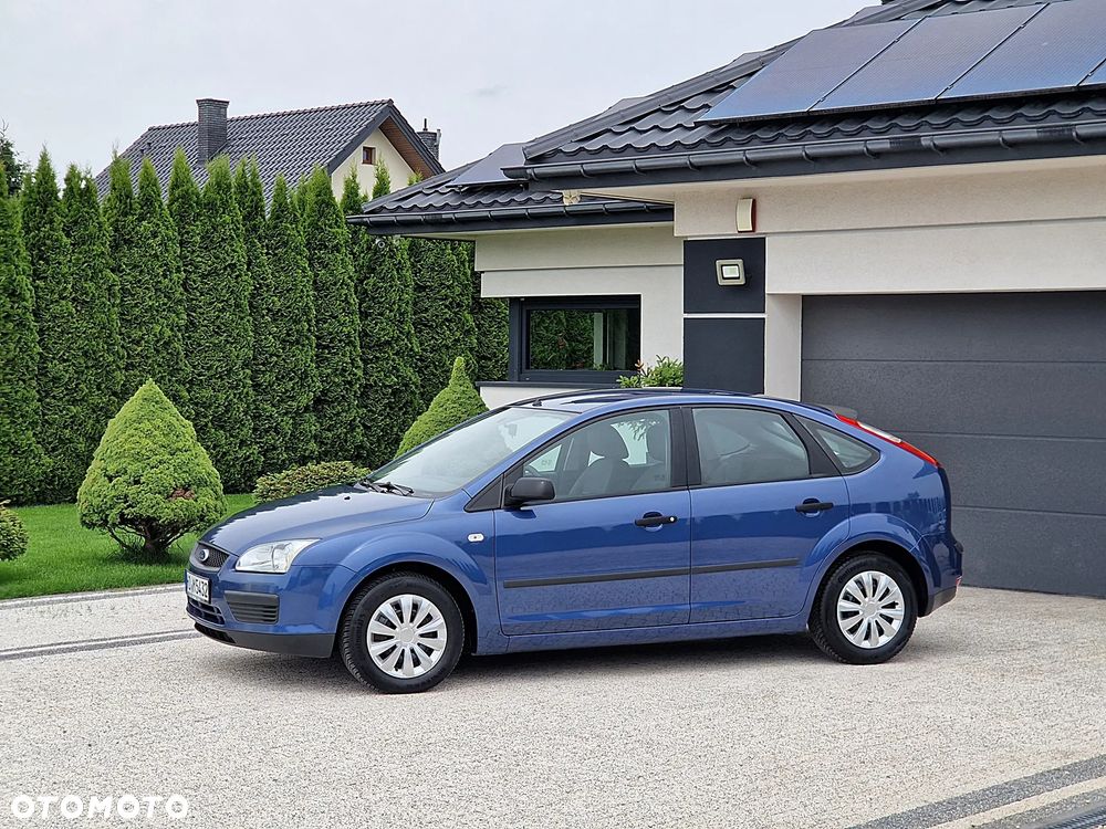 Ford Focus 1.6 16V Fun - 25