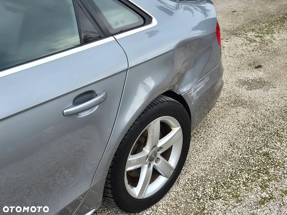 Audi A4 Limousine - 30