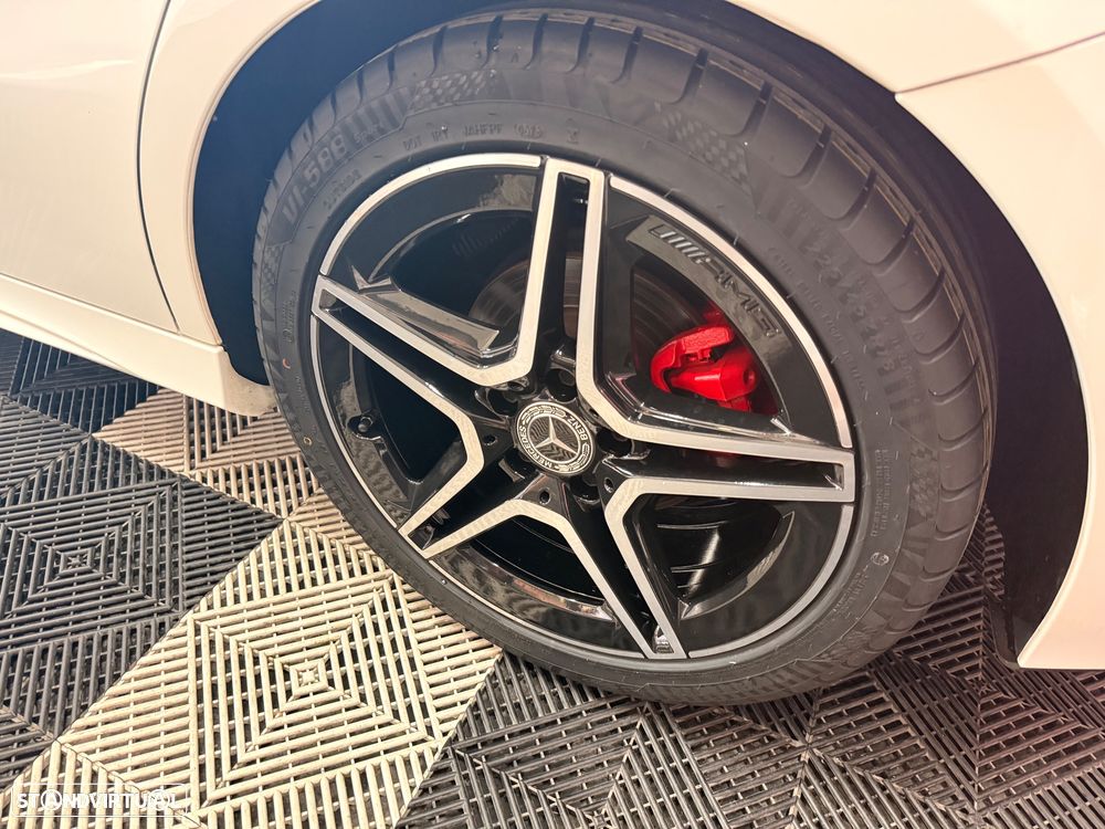 Mercedes-Benz A 160 AMG Line - 5