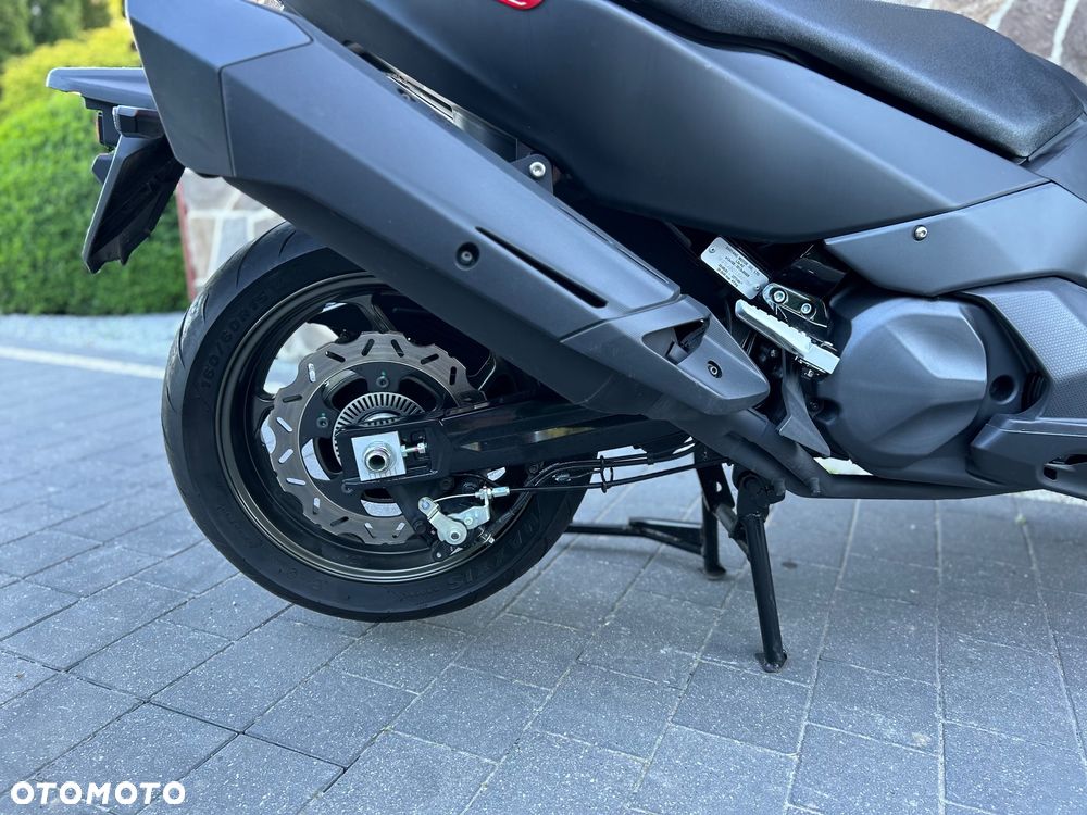SYM MAXSYM - 8