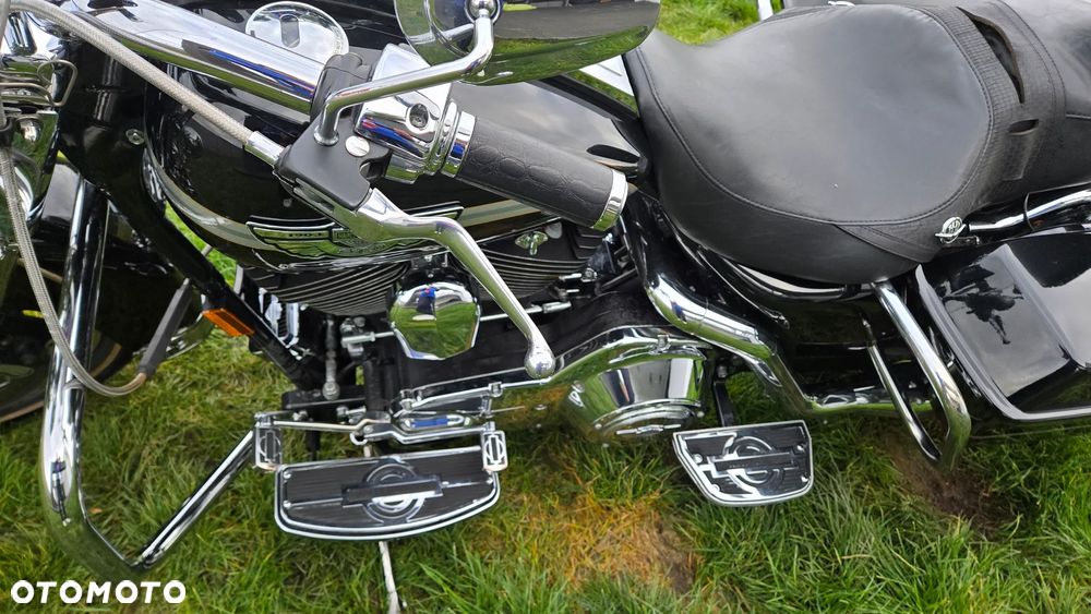 Harley-Davidson Touring Road King - 9