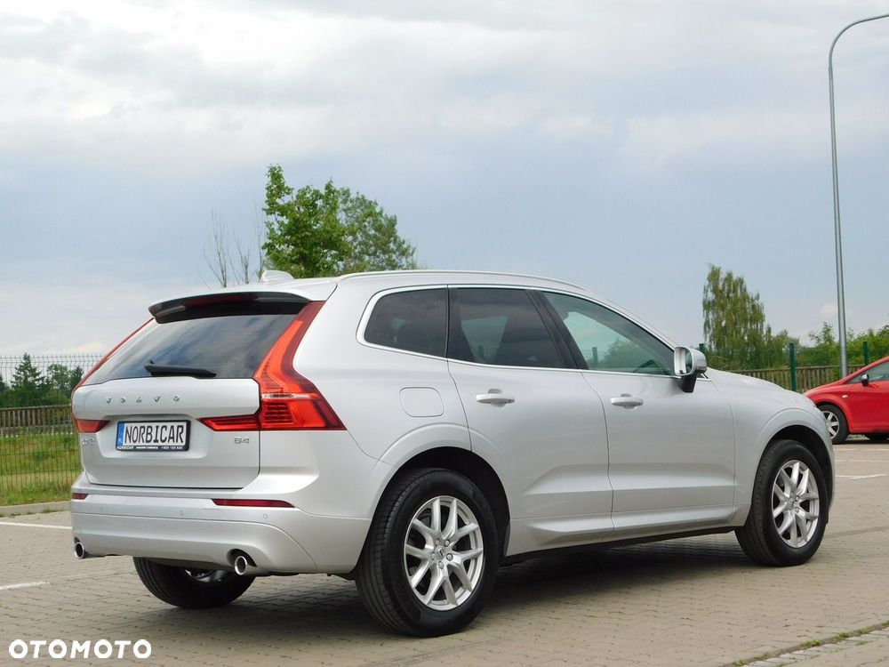 Volvo XC 60 B4 B Momentum Pro - 30