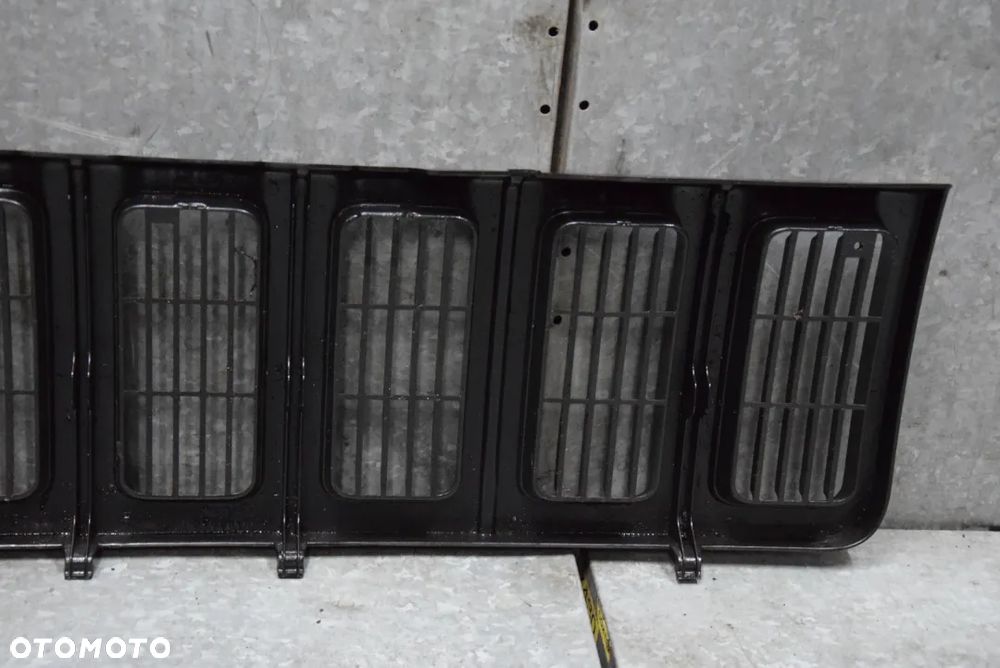 JEEP GRAND CHEROKEE ZJ GRILL ATRAPA - 10