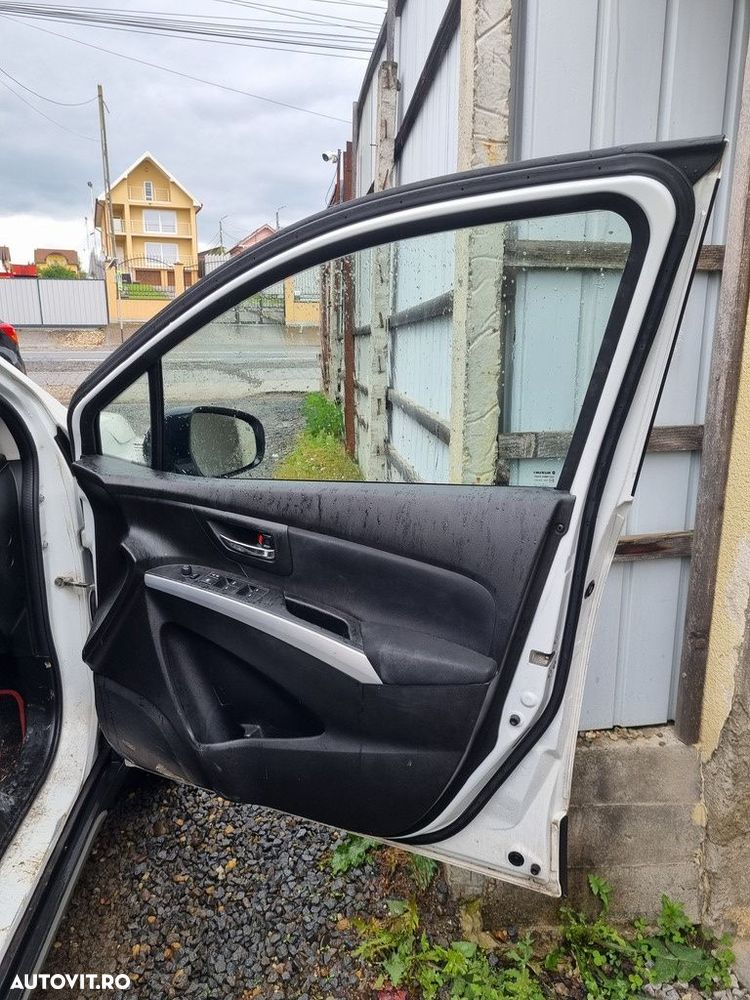 Usa Dreapta Fata Suzuki SX4 S - Cross II Facelift 2016 - 2020 SUV 4 Usi Superior White ... - 2