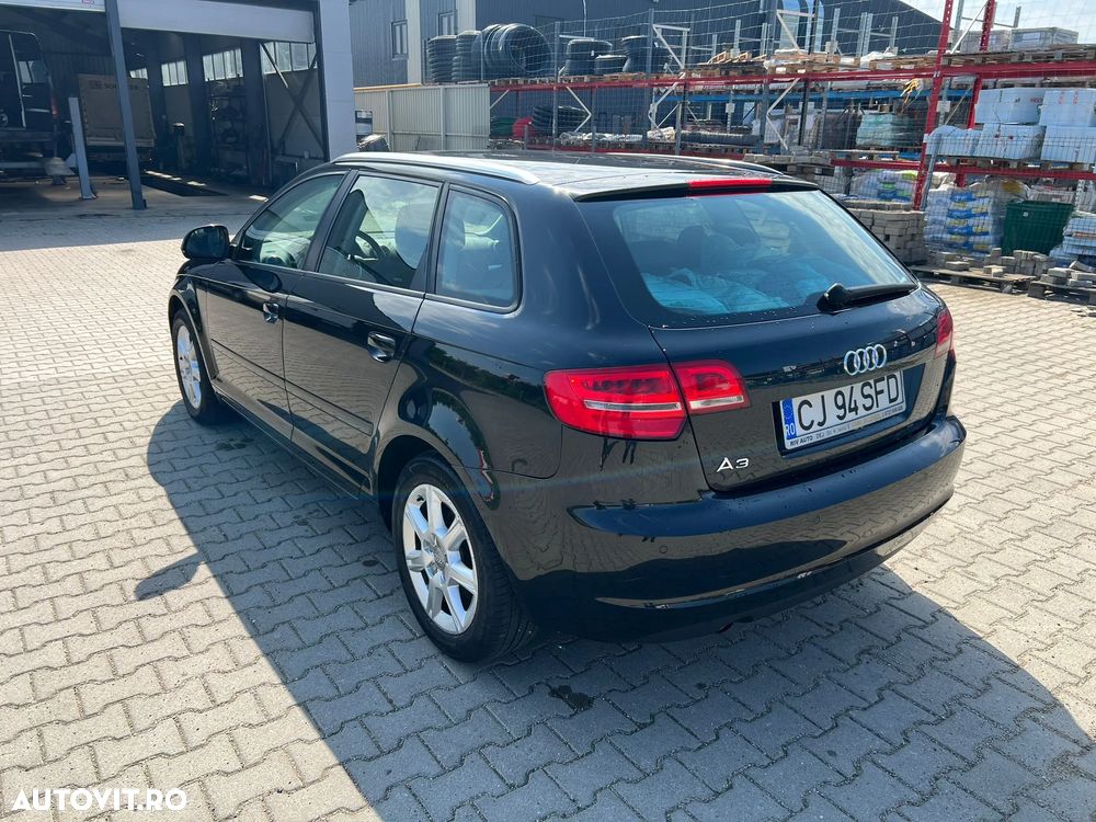 Audi A3 Sportback 1.6 TDI Ambiente - 7