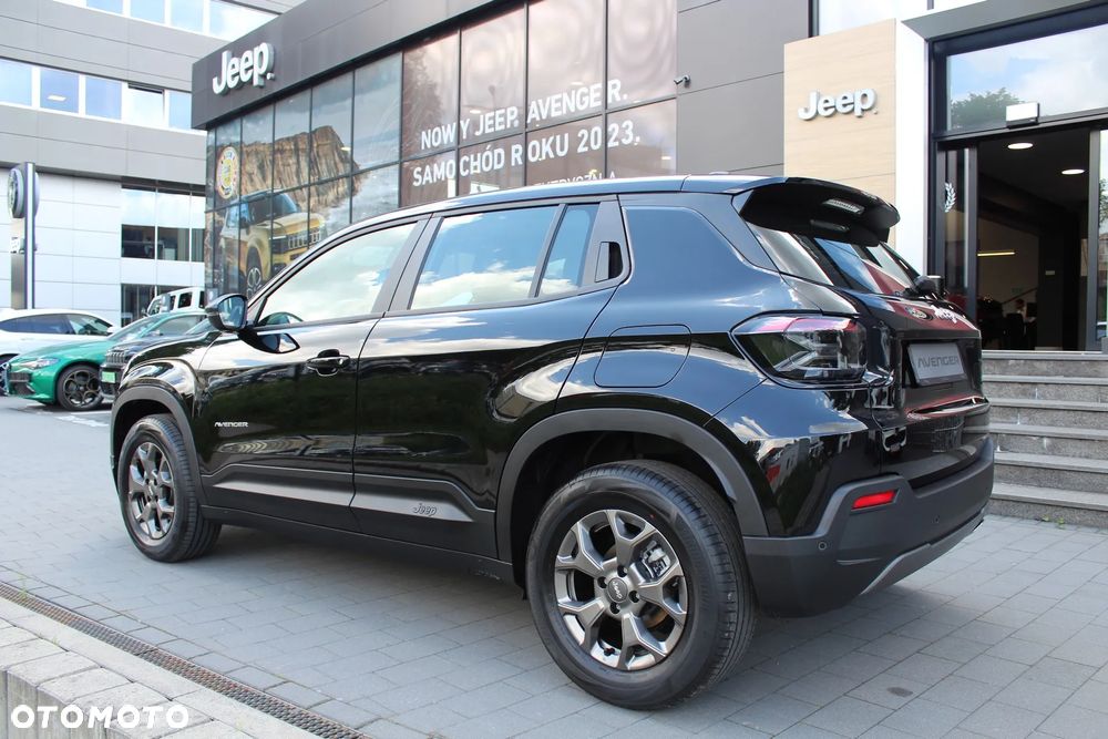 Jeep Avenger 54kWh Longitude - 6