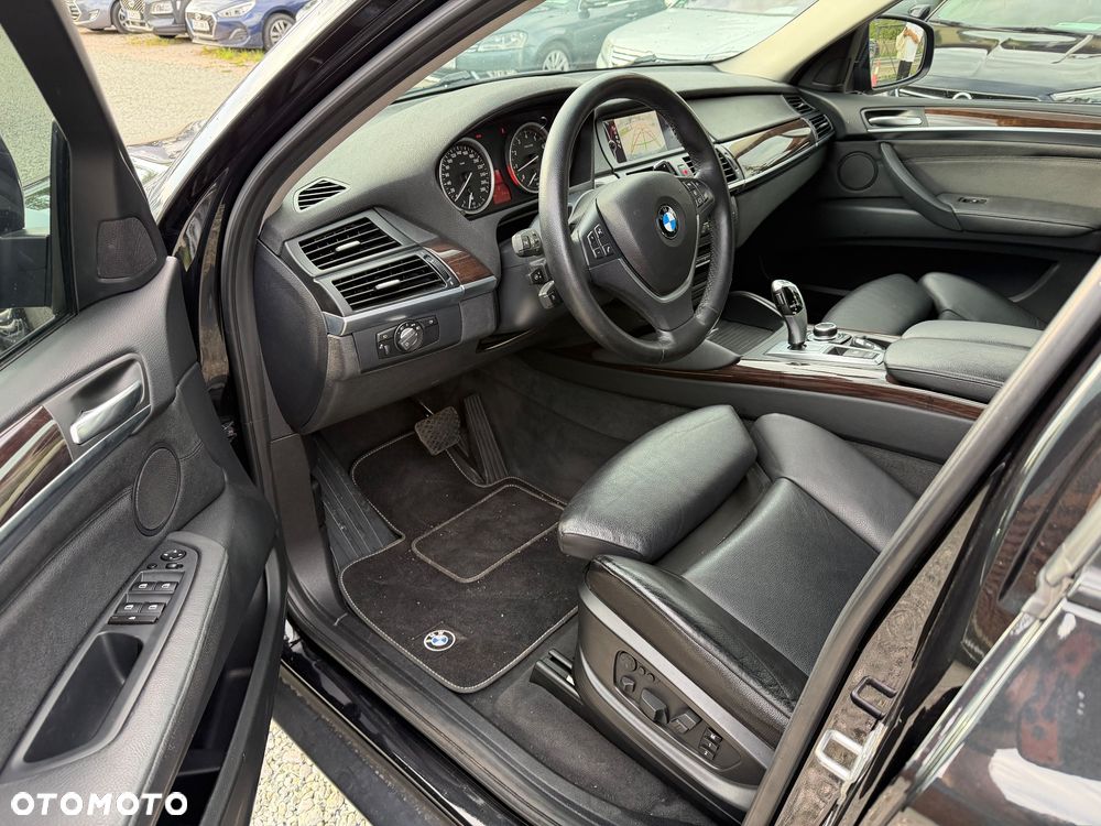 BMW X6 xDrive35i Edition Exclusive - 24