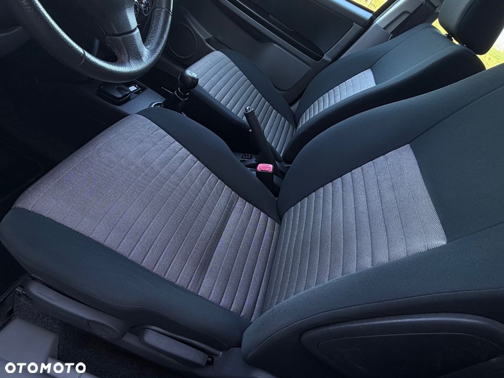 Suzuki SX4 1.6 VVT 4x4 Club - 25