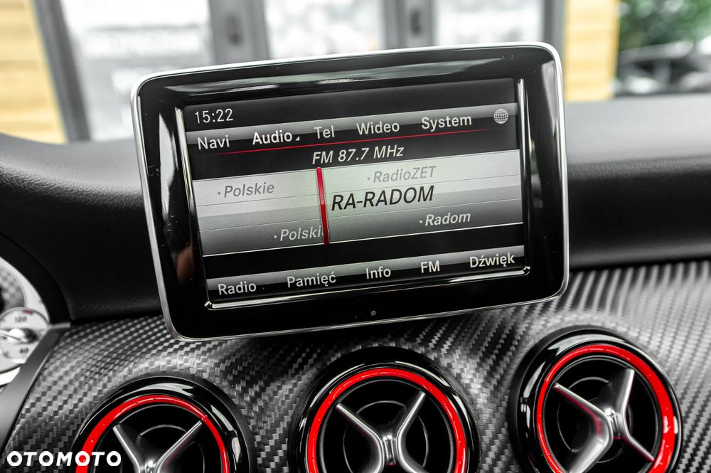 Mercedes-Benz Klasa A 250 (BlueEFFICIENCY) 7G-DCT AMG Sport - 29