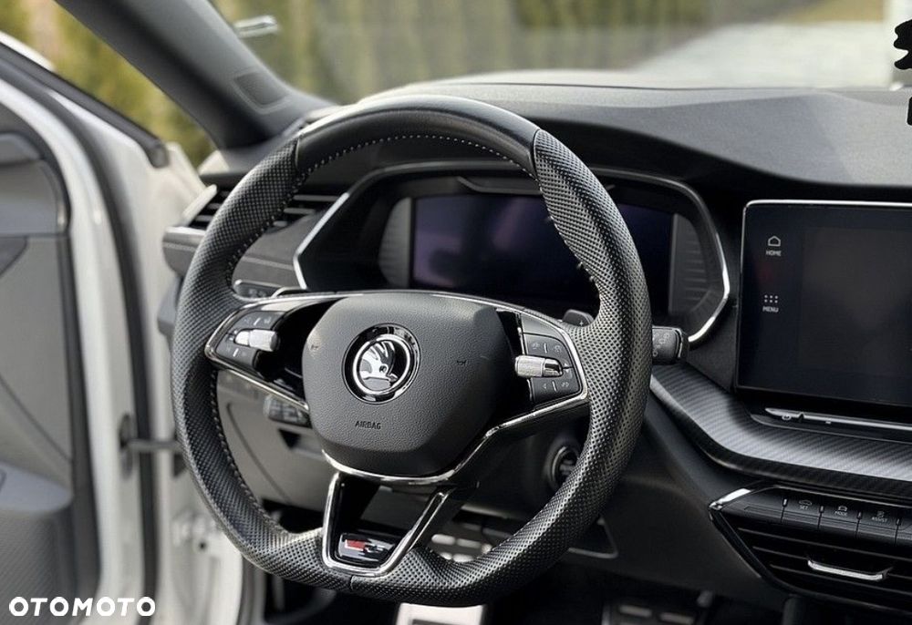 Skoda Octavia 2.0 TDI RS DSG - 28