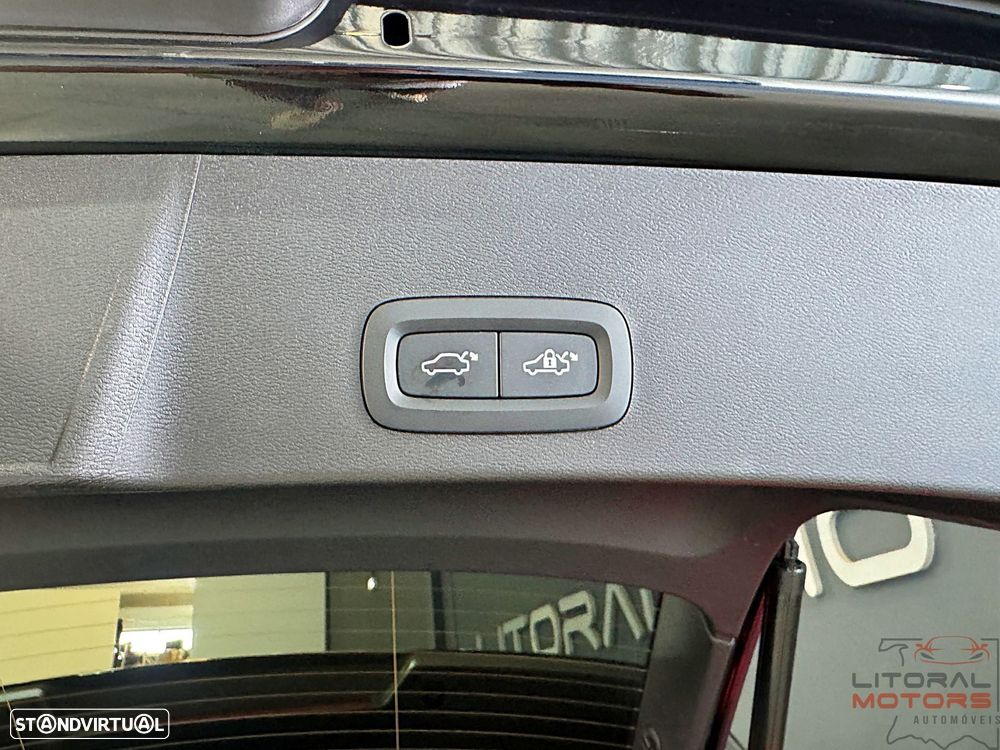 Volvo XC 40 T5 Recharge DKG Plus Dark - 12