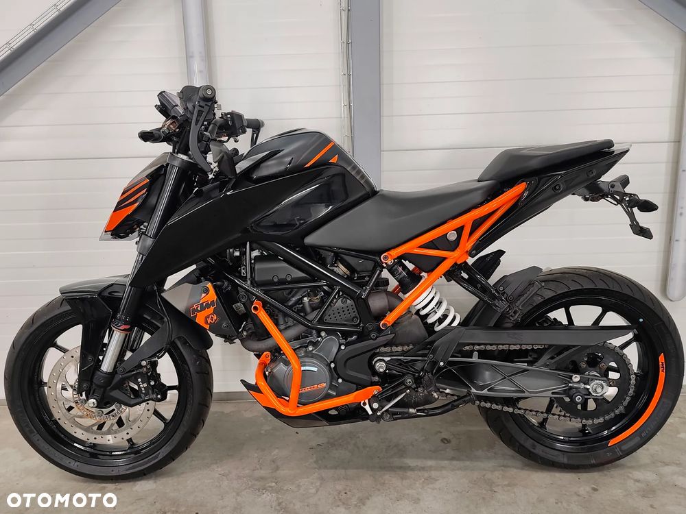 KTM Duke - 4