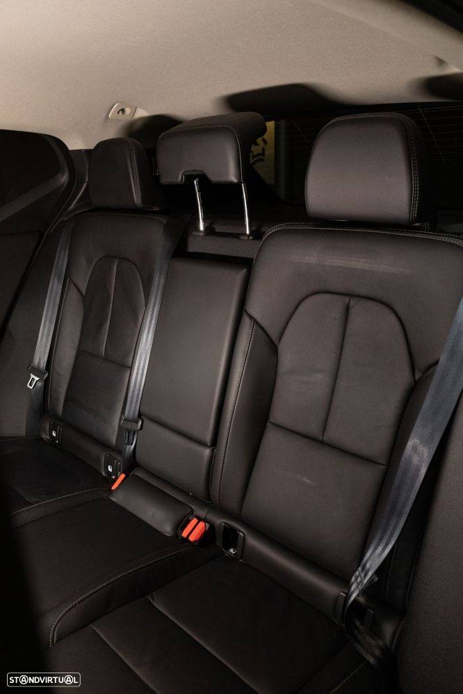 Volvo XC 40 T5 Recharge DKG Plus Bright - 17