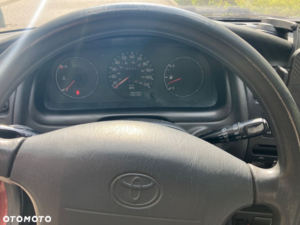 Toyota Corolla - 11