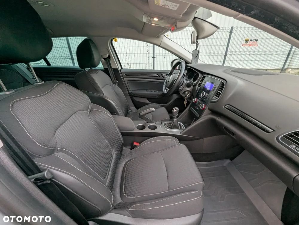 Renault Megane 1.5 dCi Business - 9