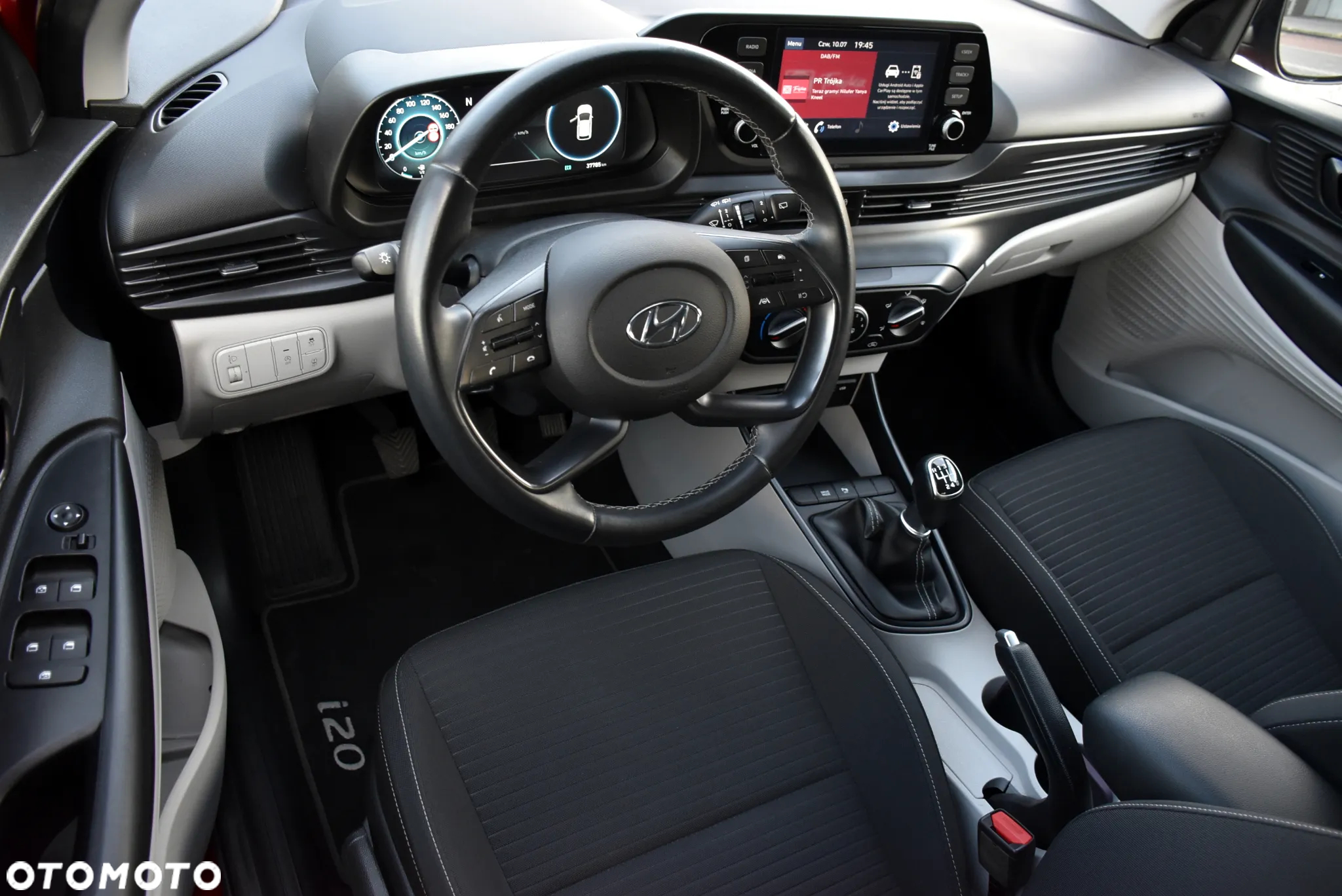 Hyundai i20 - 5