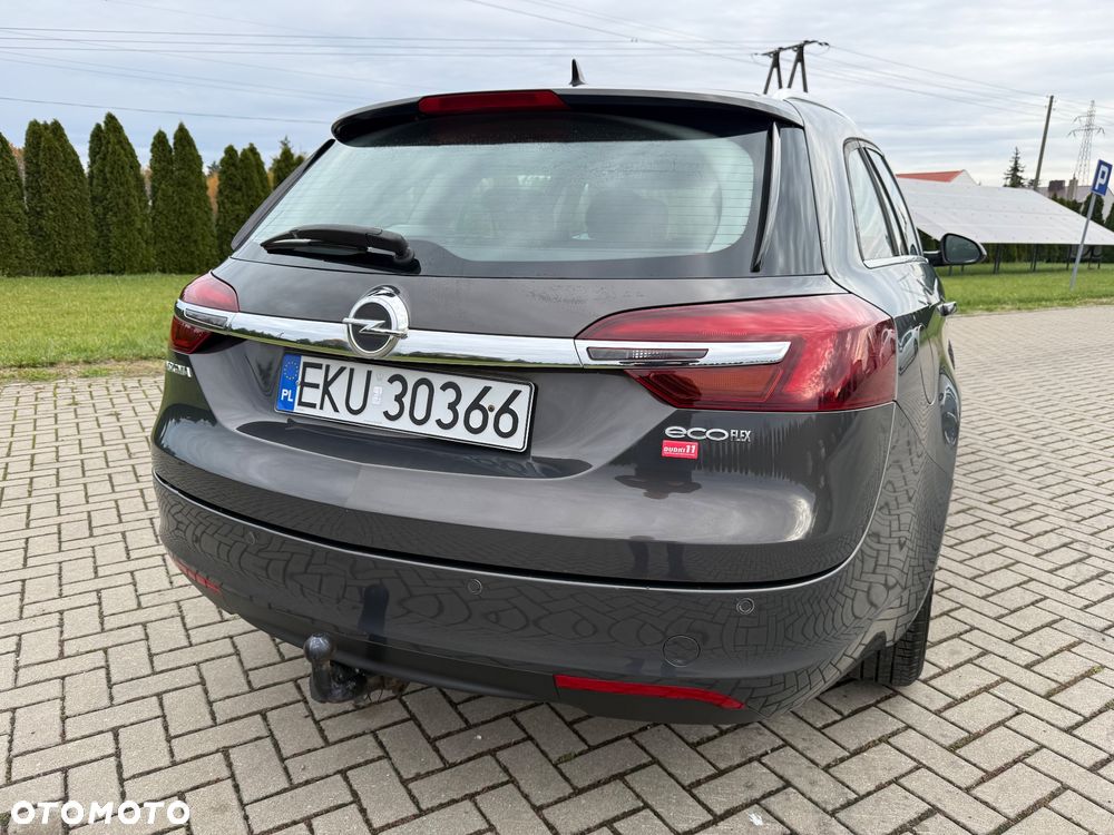 Opel Insignia - 11