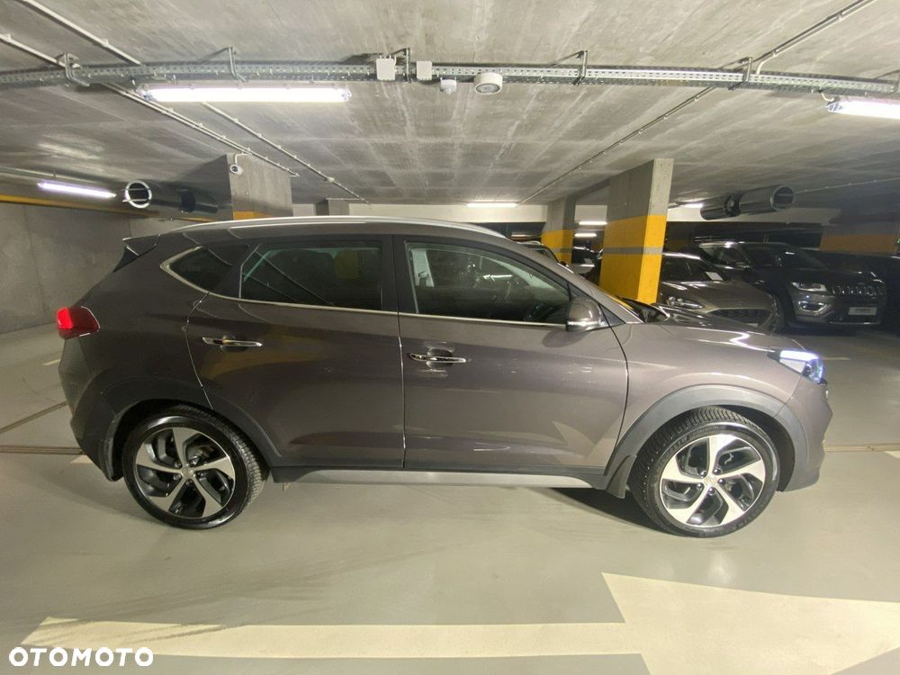 Hyundai Tucson - 8