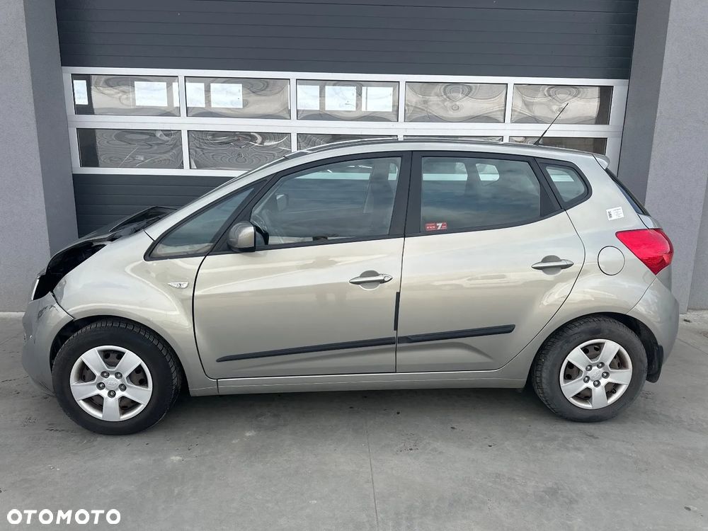 Kia Venga 1.4 M - 8