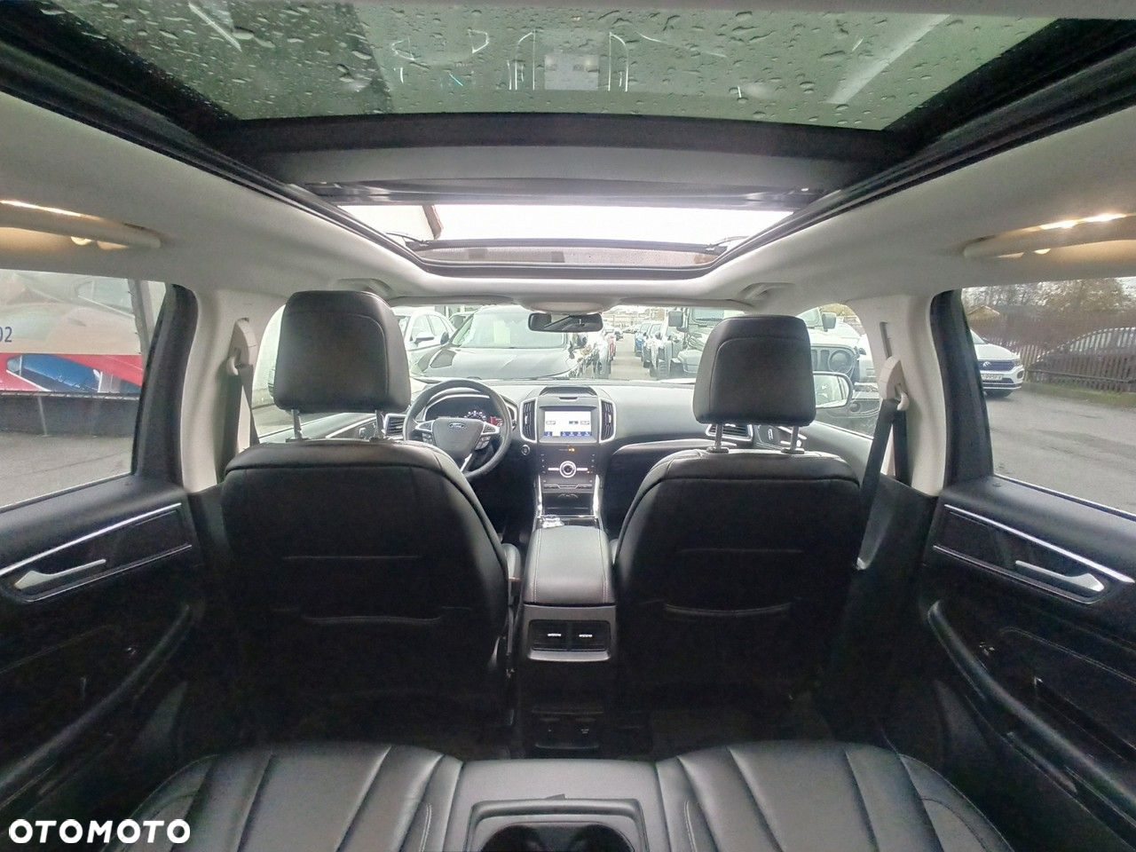 Ford Edge - 10