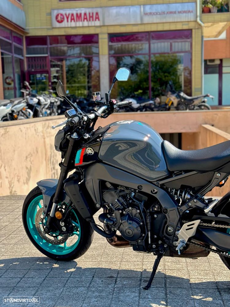 Yamaha MT-09 - 3