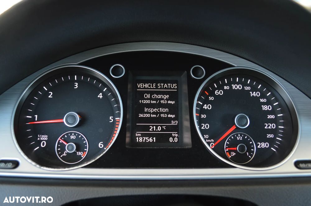 Volkswagen Passat CC 2.0 TDI BlueMotion Technology DSG - 17