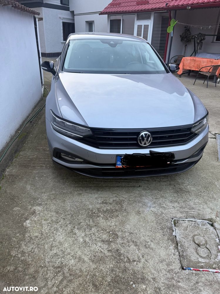 Volkswagen Passat 2.0 TDI DSG Highline - 1