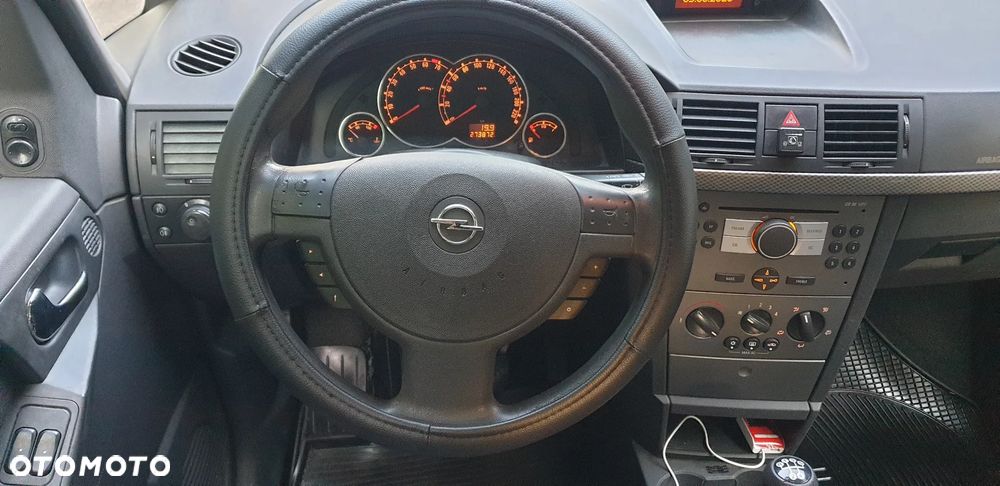 Opel Meriva 1.4 Cosmo - 14