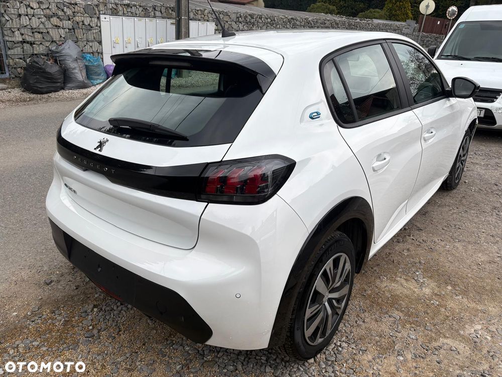 Peugeot 208 Elektromotor 136 GT Pack - 10